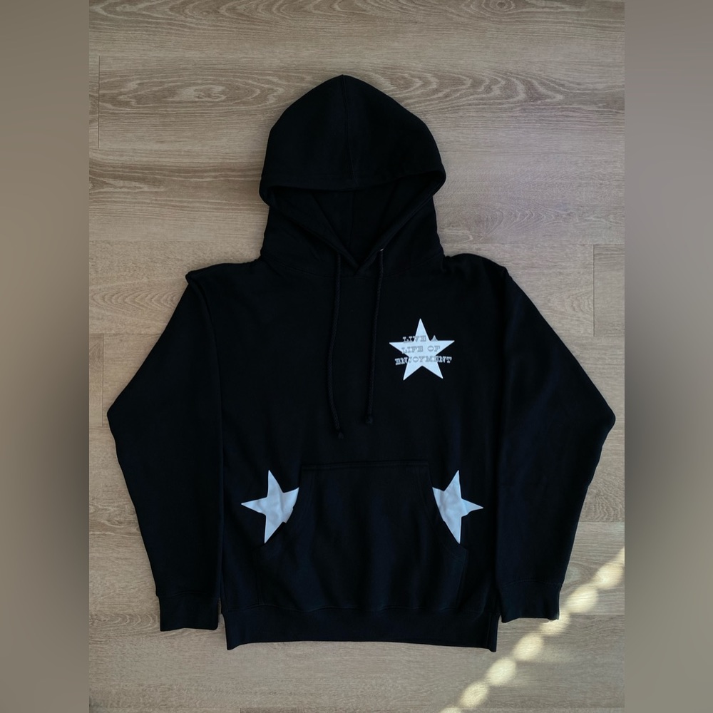Super comfortable Black hoodie with kangaroo pocket and star detail